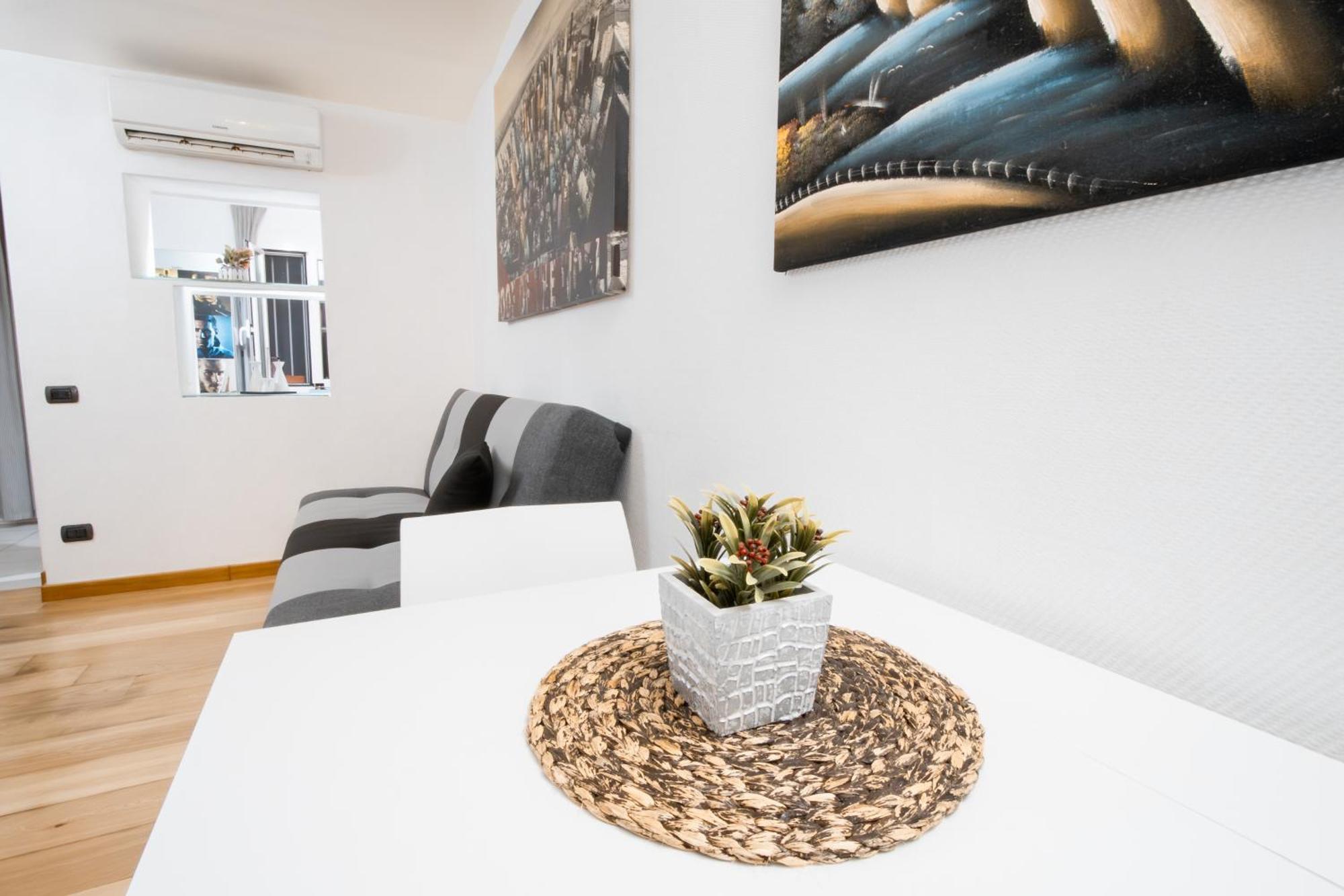 Sunrise Apartment Bari Esterno foto