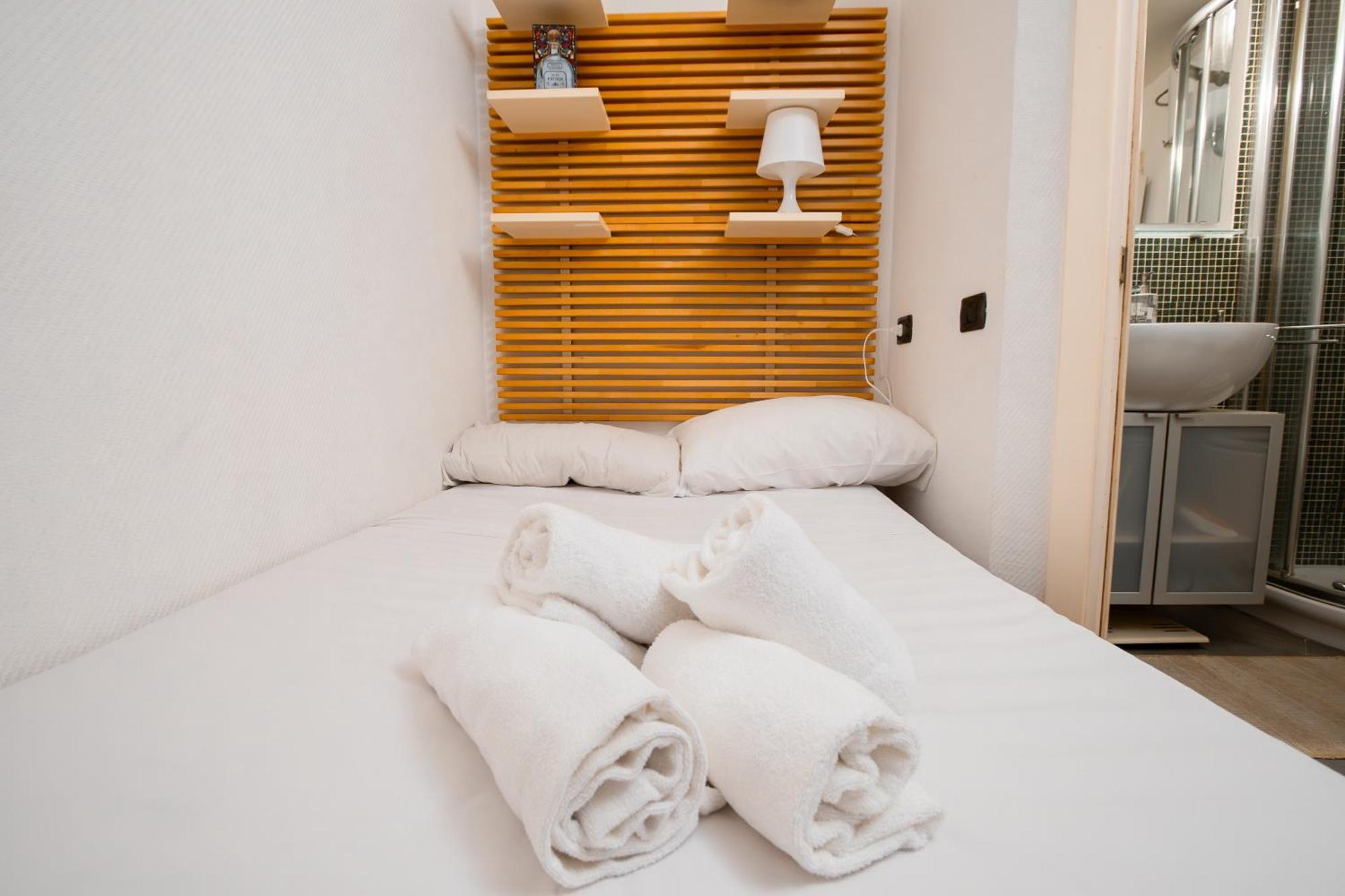 Sunrise Apartment Bari Esterno foto