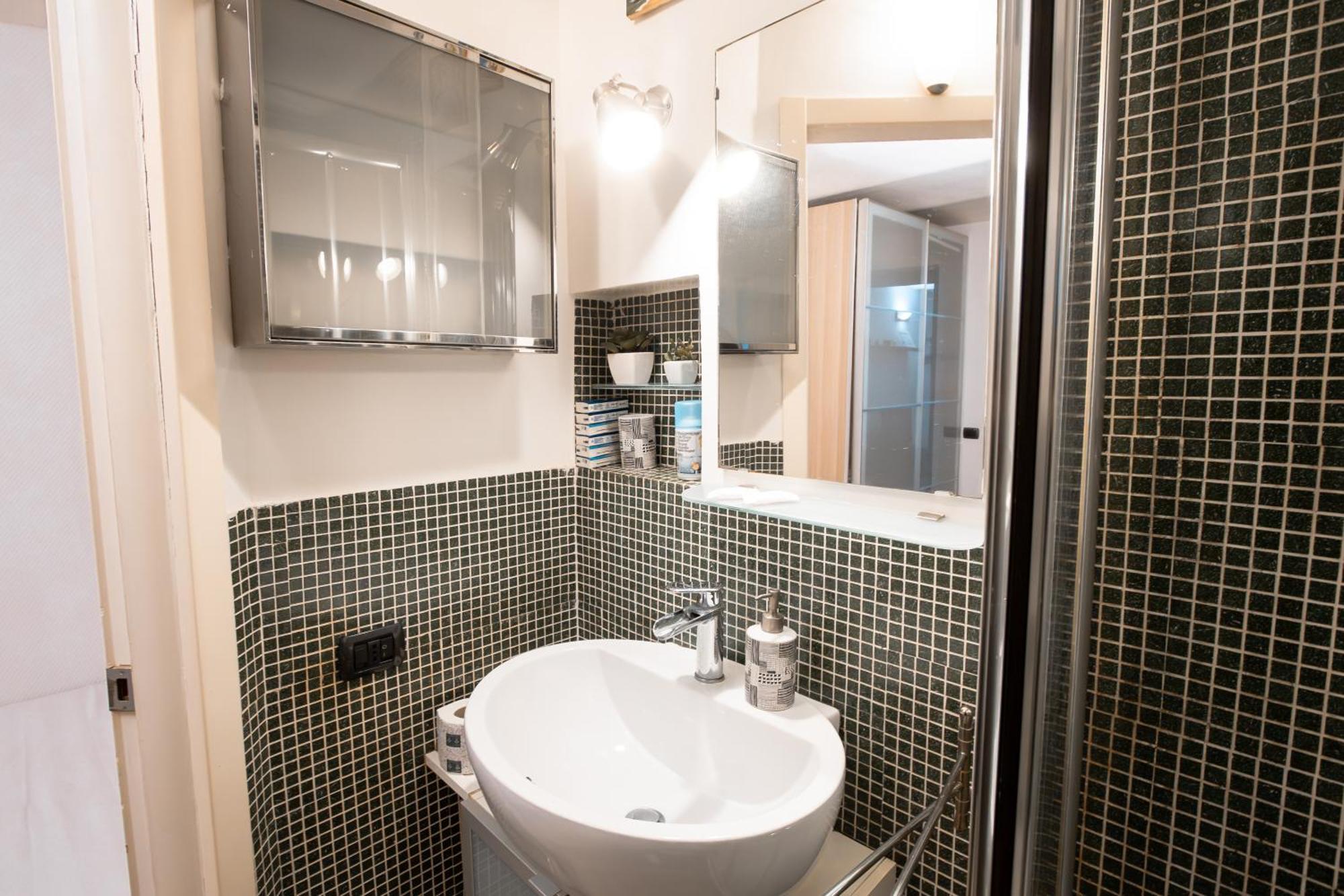 Sunrise Apartment Bari Esterno foto