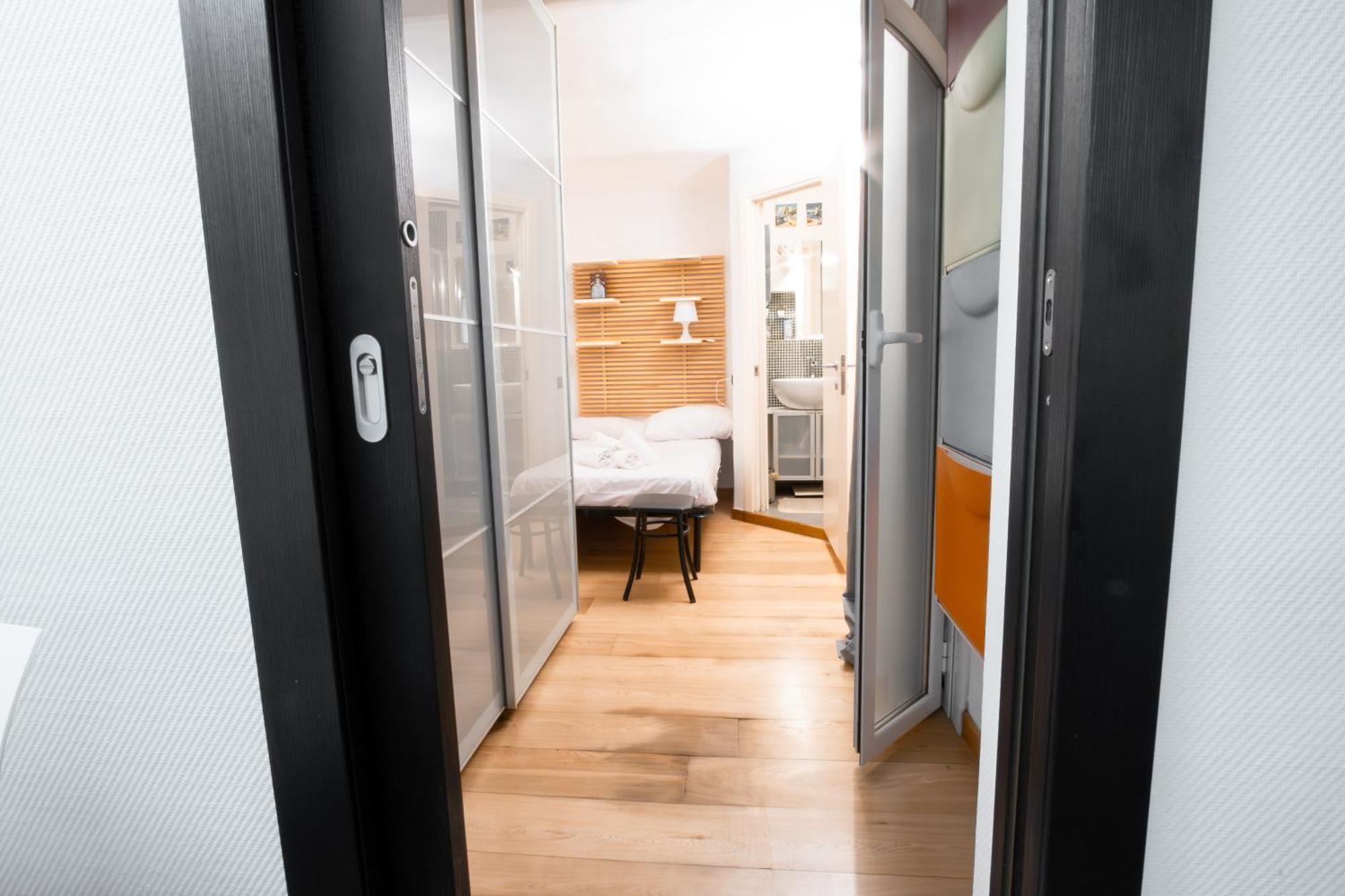 Sunrise Apartment Bari Esterno foto